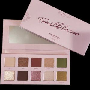 WANDER BEAUTY Trailblazer Eyeshadow Palette